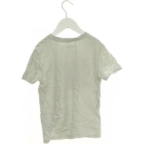 T-Shirt fra Primark (str. 128 cm)