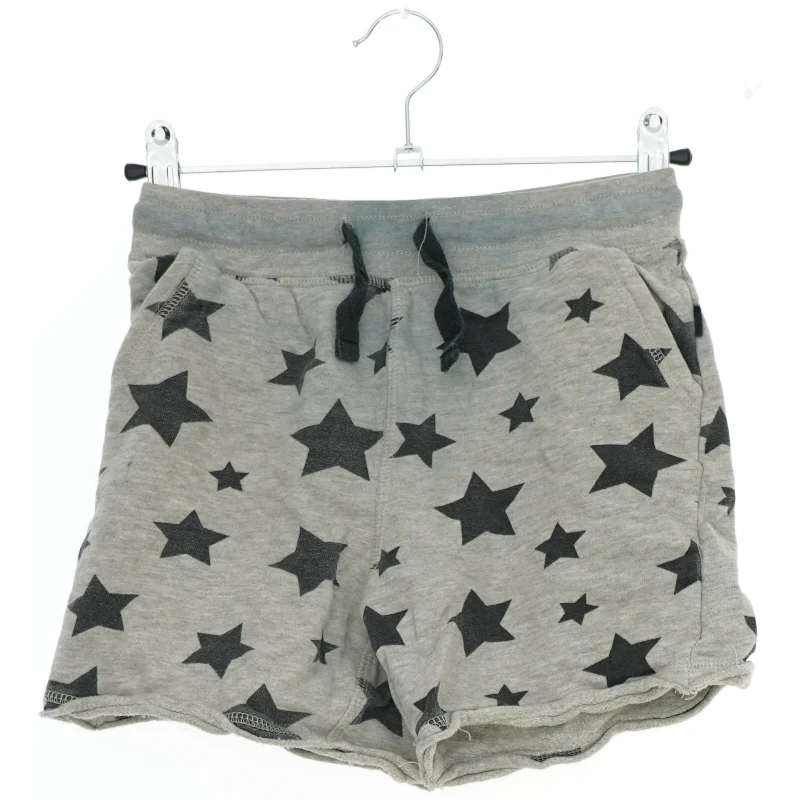 Børneshorts med stjernemønster fra Luca & Lola (str. 128)