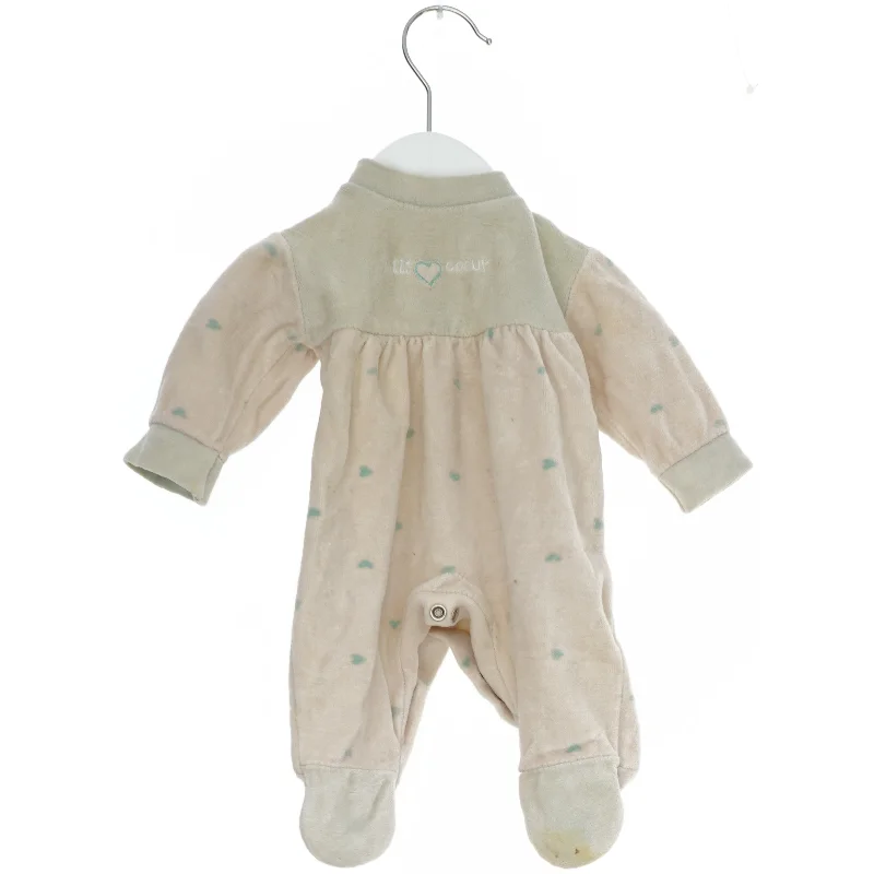 Babydragt med hjerteprint fra Petit Coeur (str. 80)