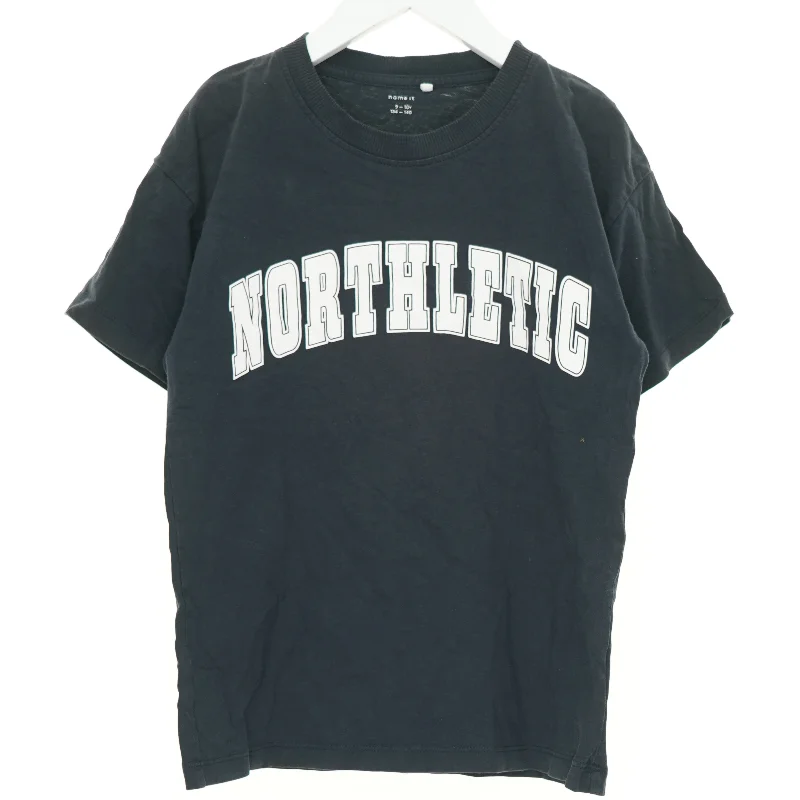 T-Shirt fra Name It (str. 140 cm)