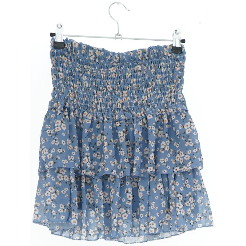 Blomstret nederdel fra Italy Series (str. 98)