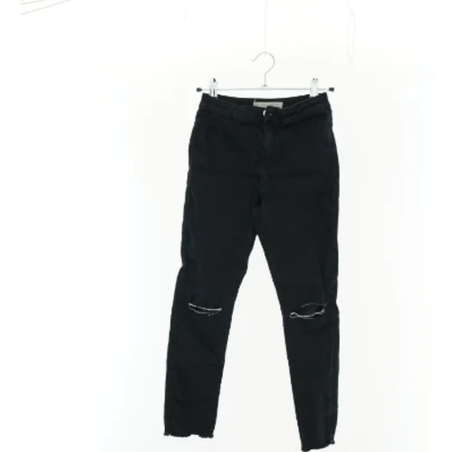 Jeans fra Zara (str. 128 cm)