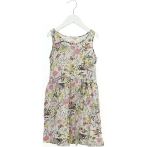 Kjole med blomster print fra H&M (str. 128)