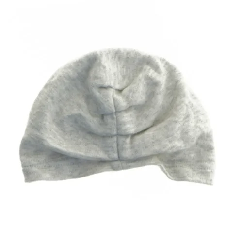 Grå hue (str. 16,5x11,5 cm)