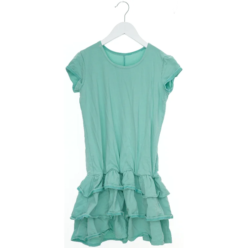 Kjole med flæser (str. 152)