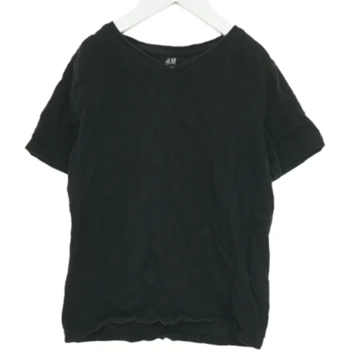 T-Shirt fra H&M (str. 128 cm)