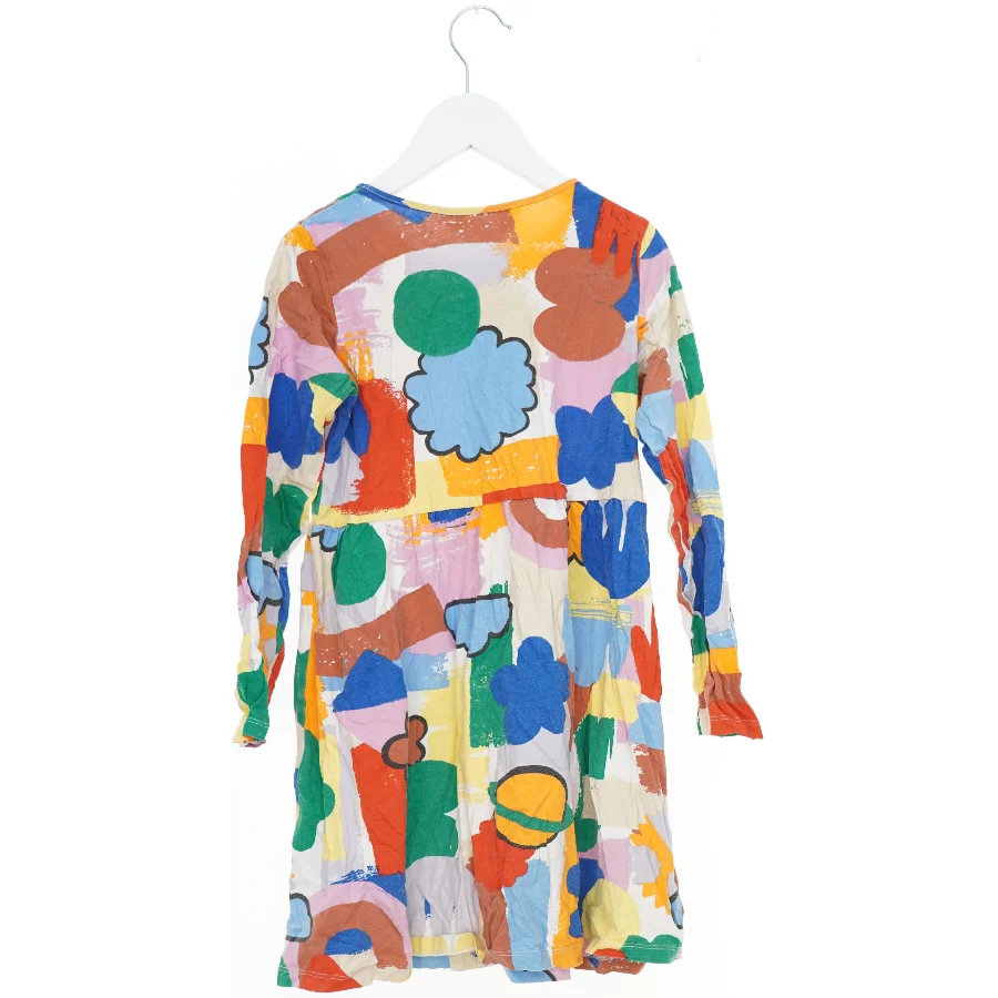 Børnekjole med farverigt mønster fra H&M (str. 140)