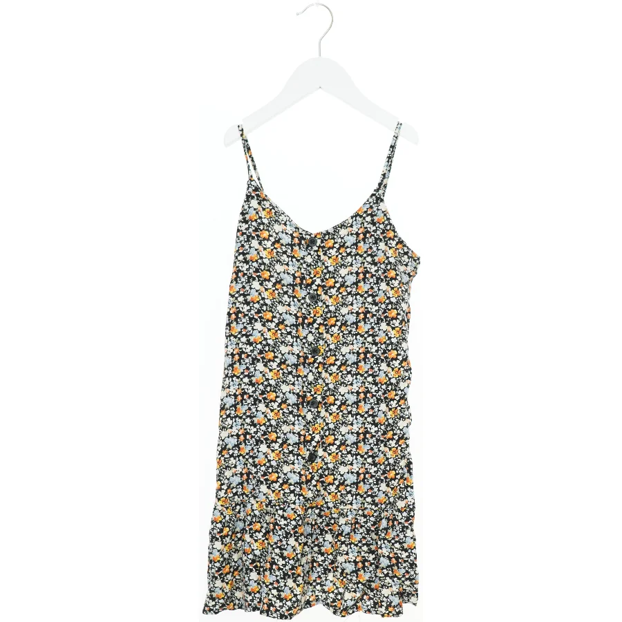 Blomstret sommerkjole fra Primark (str. 140)