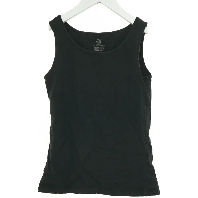 Undertøj fra H&M (str. 152 cm)