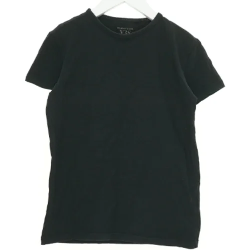 T-Shirt fra VRS (str. 146 cm)