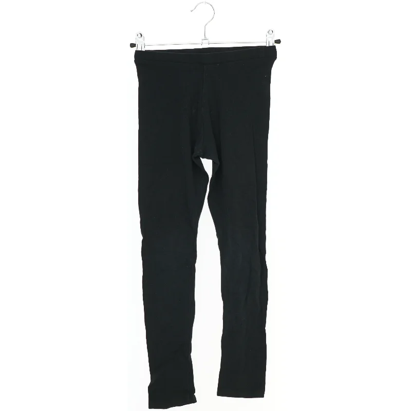 Sort leggings fra Zara (str. 134)