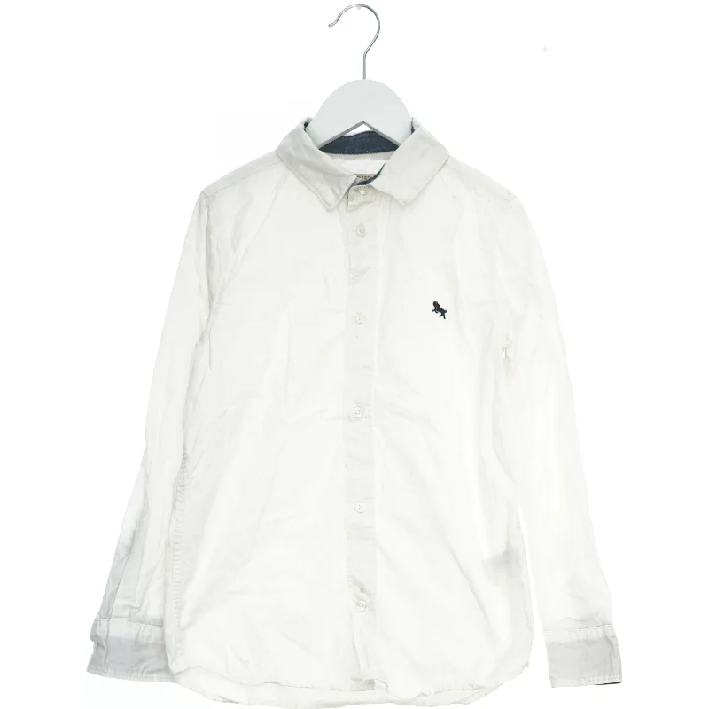 Hvid skjorte med langærmet fra Logg (str. 134)