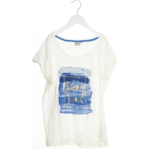 T-Shirt med tryk fra Cream (str. M)