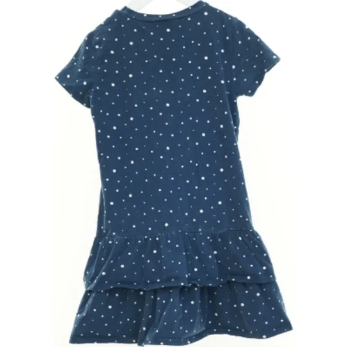 Kjole fra Friends (str. 122 cm)