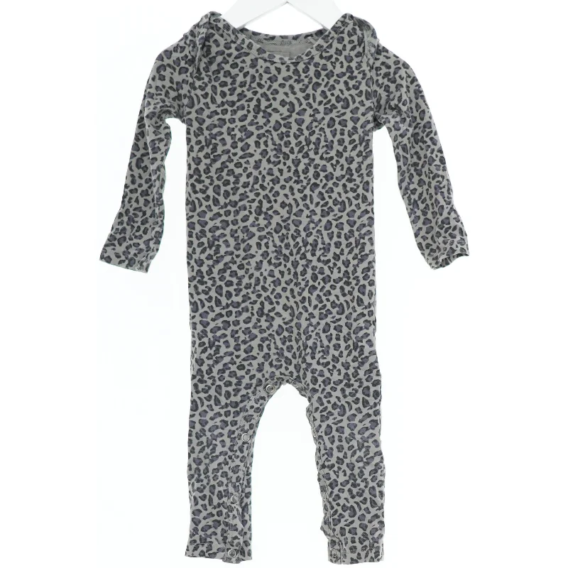 Leopardmønstret heldragt til børn fra Bakito (str. 74)