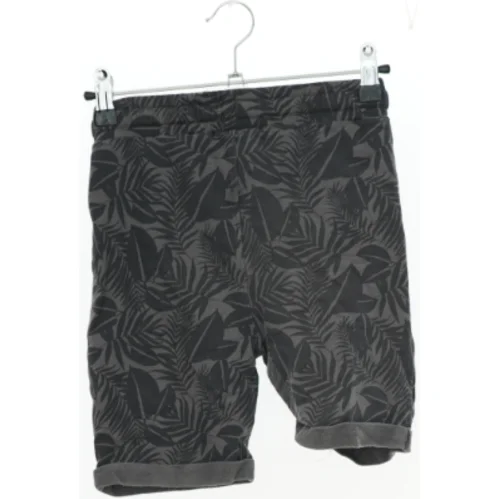 Shorts fra Friends (str. 122 cm)