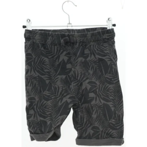 Shorts fra Friends (str. 122 cm)