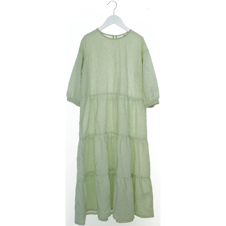 Lang grøn kjole fra H&M (str. 146)