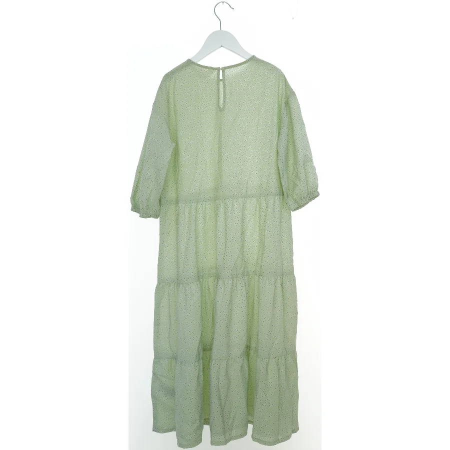 Lang grøn kjole fra H&M (str. 146)