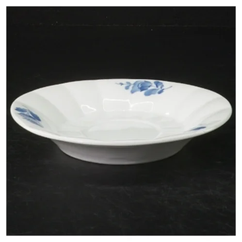 Porcelænunderkop/lille skål med blå blomst mønster fra Royal Copenhagen (str. Ø. 15 cm)