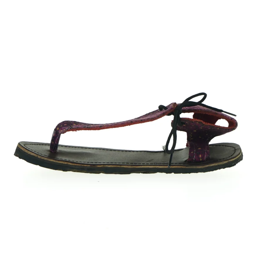 Sandaler (str. 39)