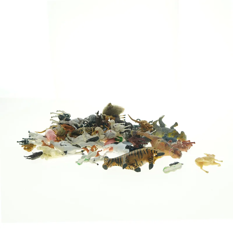 Samling af plastikdyr (str. 3 x 1 cm til 18 x 12 cm)