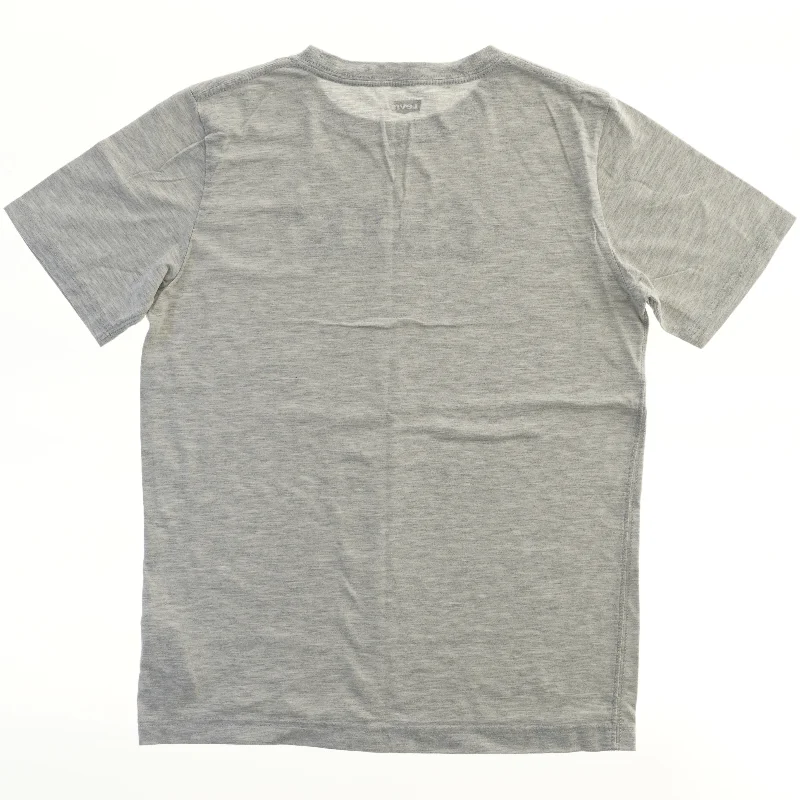 Grå T-shirt med logo fra Levis (str. 176)