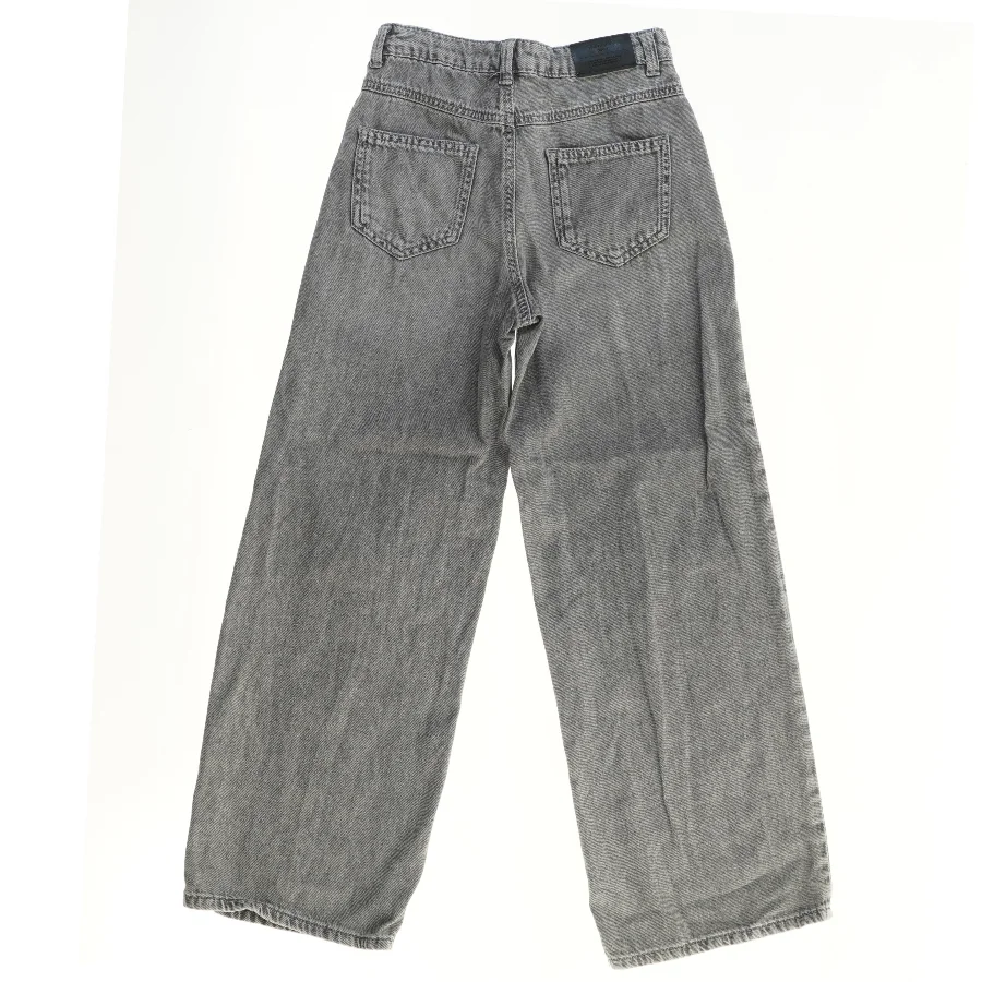 Grå wide-leg jeans fra Name It (str. 140)