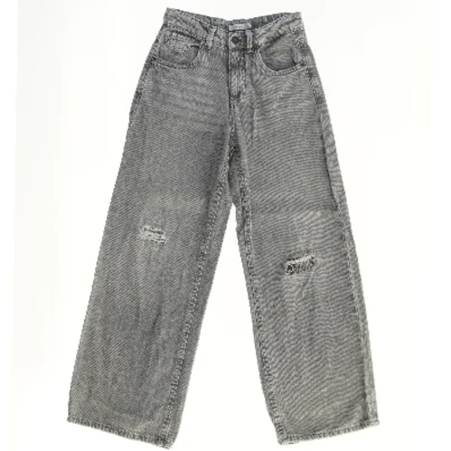 Grå wide-leg jeans fra Name It (str. 140)
