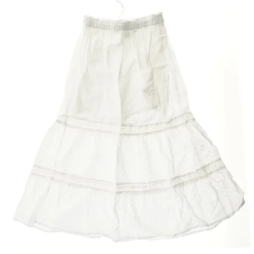 Hvid nederdel med elastik fra H&M (str. 146)