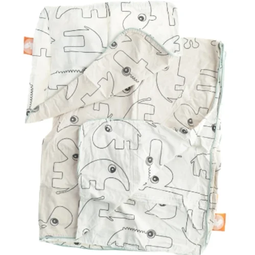 Sengetøj med dyremotiver fra Donebydeer (str. 90 x 120 cm)