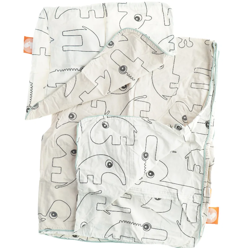 Sengetøj med dyremotiver fra Donebydeer (str. 90 x 120 cm)