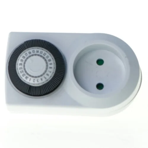 Timer til stikkontakt fra Sartano (str. 9 x 6 cm)