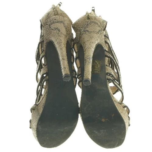 Højhælede slangeskindssandaler (str. 37 )