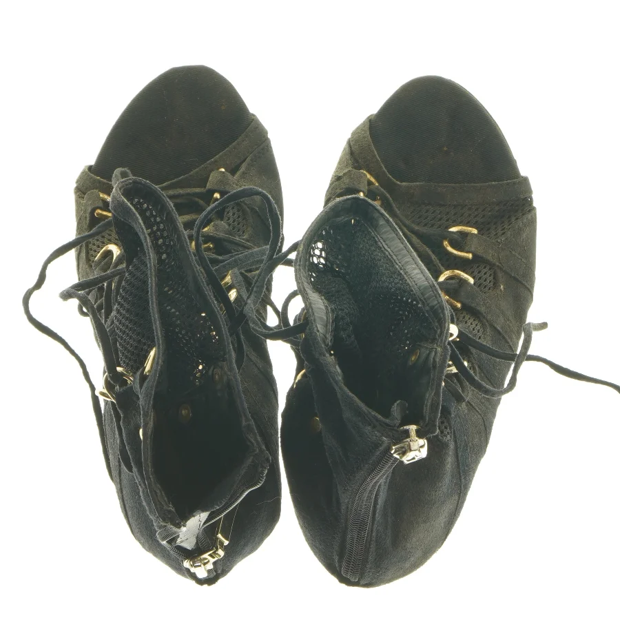 Sort snørestøvler med hæl (str. 37 )