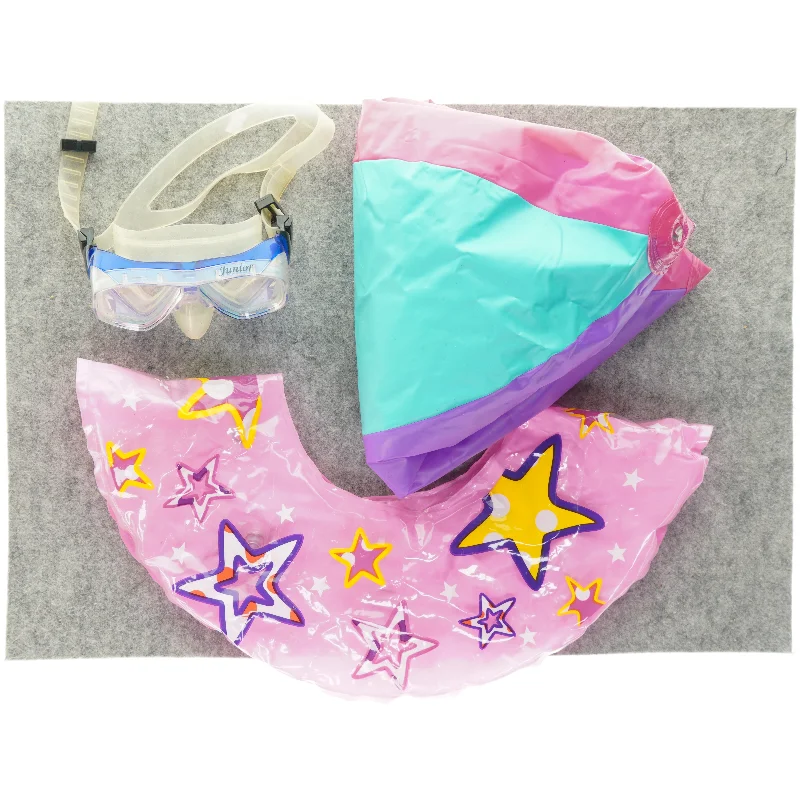 Badeudstyr til børn ca 4-8 år