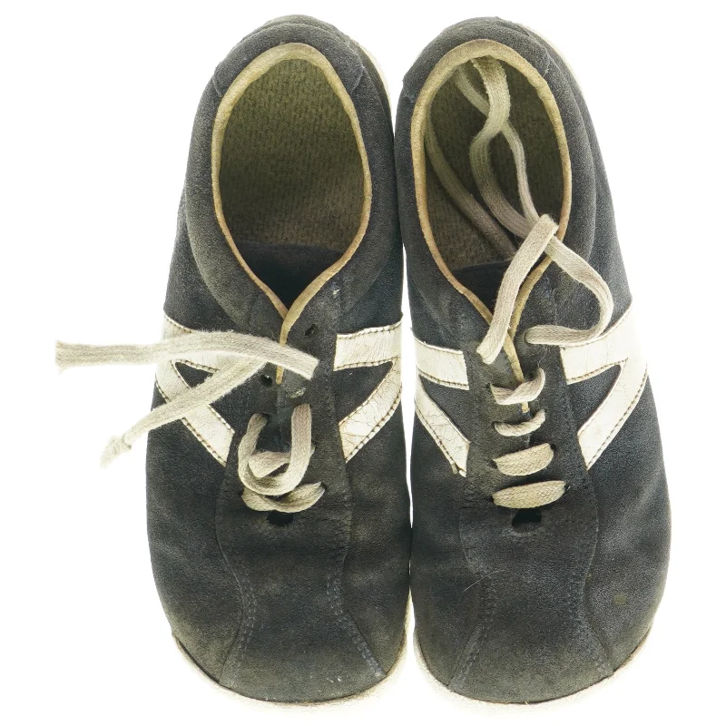 Arauto Rap Sneakers (str. 34)