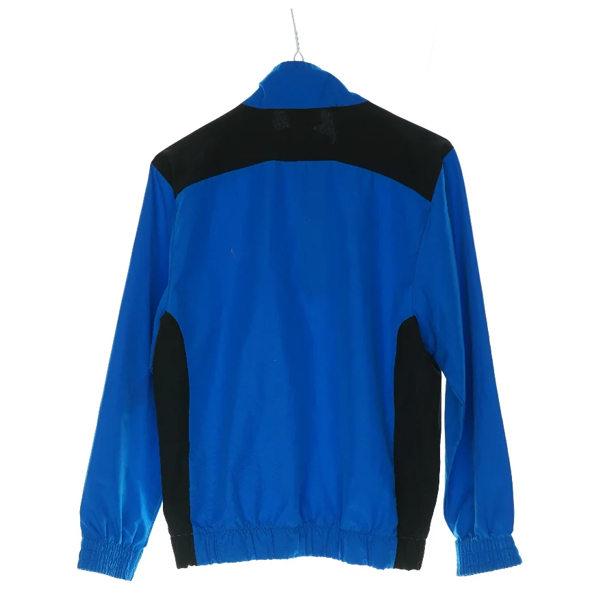 Jakke fra Puma (str. 128)