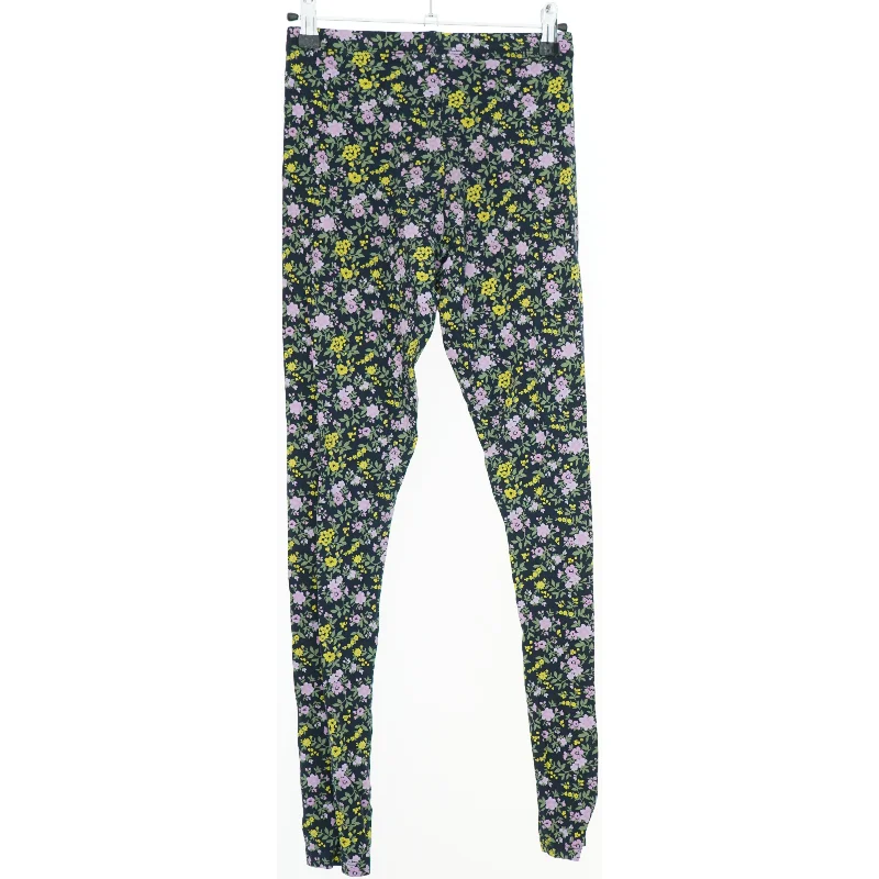 Blomstrede leggings fra Basic needs (str. 152)