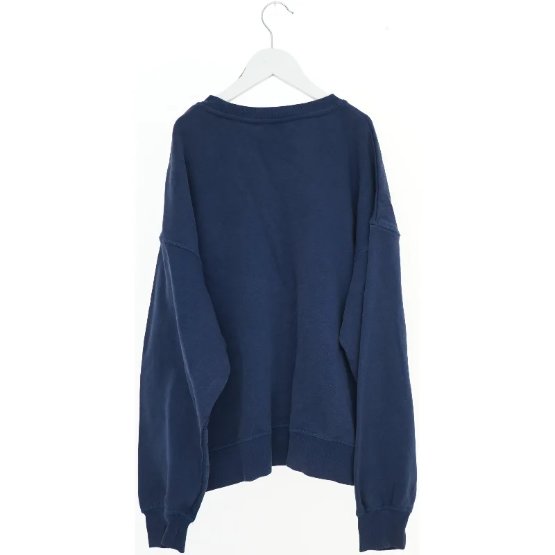 Sweatshirt med stjerne fra H&M (str. 170)