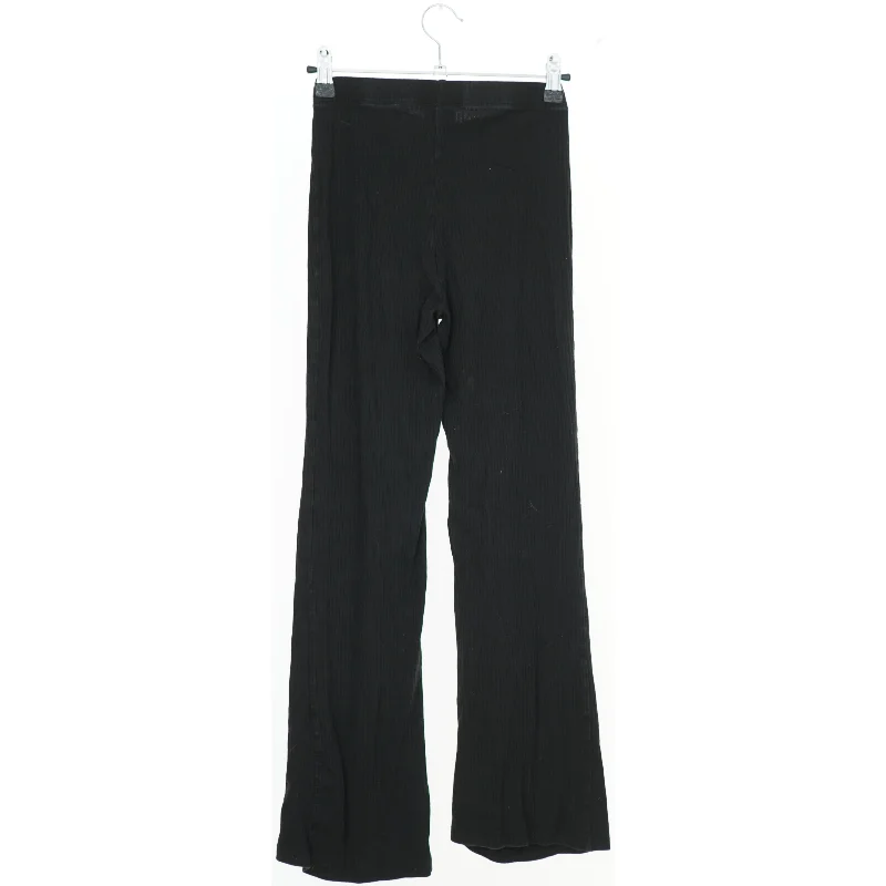 Sorte bløde bukser fra H&M (str. 158)