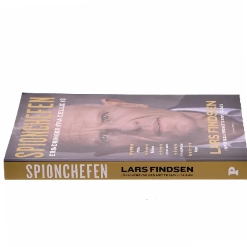 Spionchefen : erindringer fra celle 18 af Lars Findsen (f. 1964-09-17) (Bog)