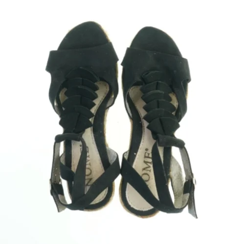 Sorte espadrille-kilehæle fra Nome (str. 38)