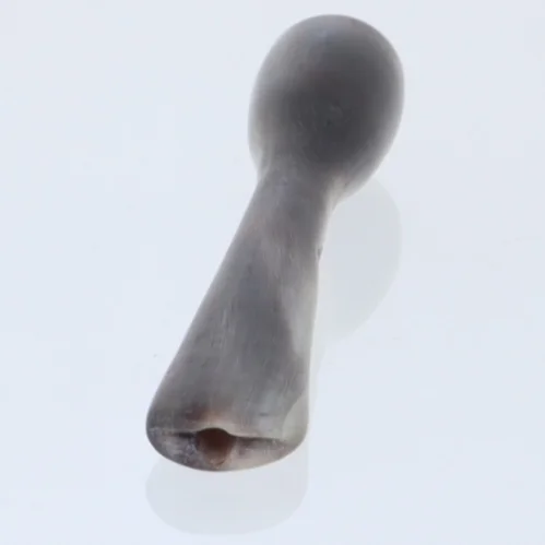 Cigaretrør i ben (str. 9 cm)