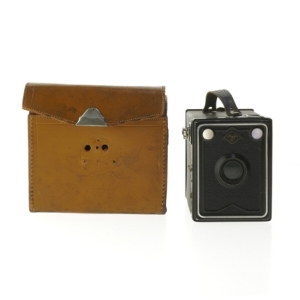 Vintage kamera med taske (str. 11x13x8 cm)