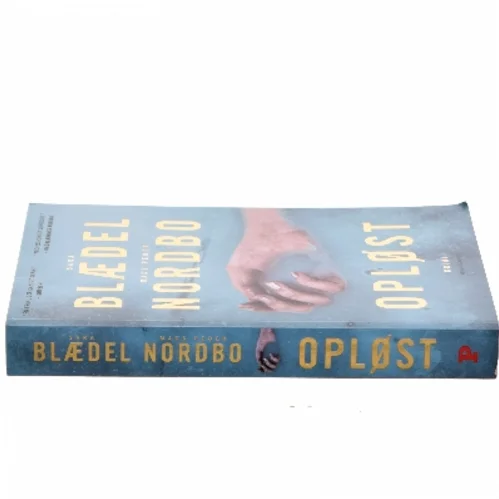 Opløst af Sara Blædel (Bog)