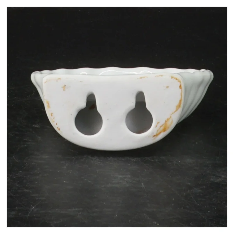 Sæbeskål til vægmontering fra Porcelaine de Paris (str. 12 cm)