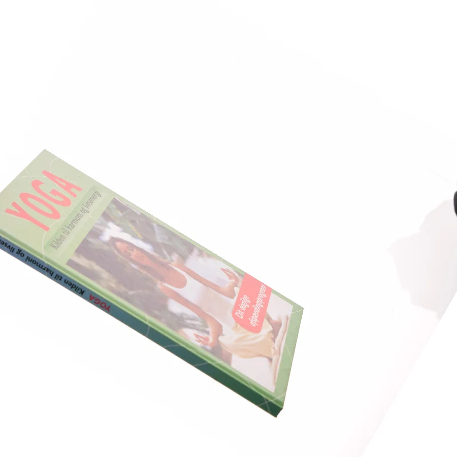 Yoga af <Bog forfattere> (Bog)