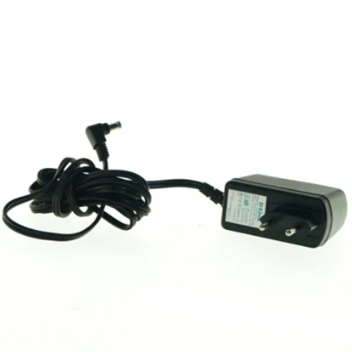 Laptop oplader fra D-Link (str. 193 cm)