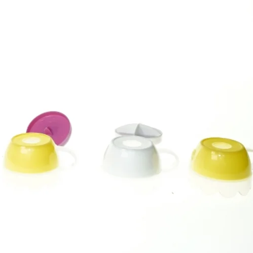 Kopper med Hello Kitty motiv fra Sanrio (str. 7 x 5 cm)